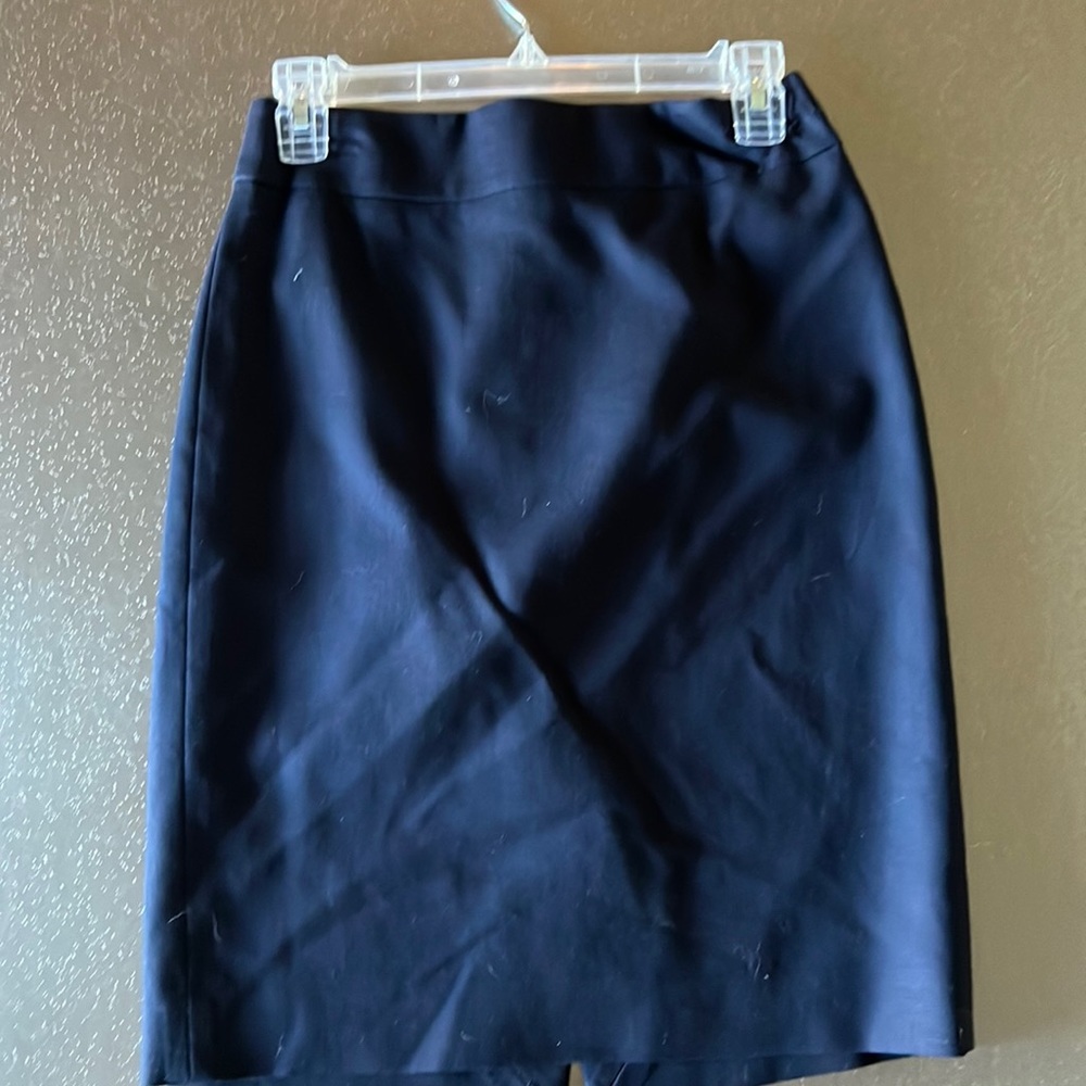 J. Crew navy blue pencil skirt. Size 0.  EUC